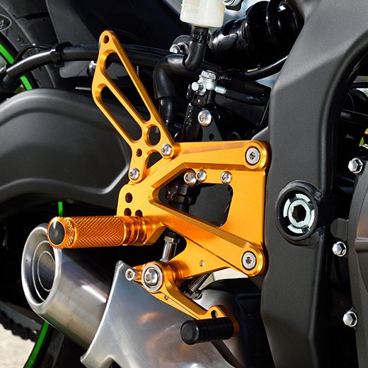 さと Sato Racing Rearsets Kawasaki ZX-4RR (2023) - K-ZX25** (RS/RSQ/RSR